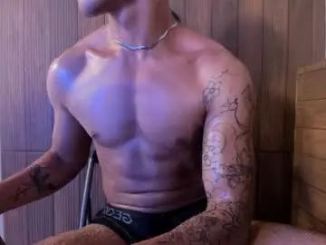Chaturbate Watch Live Sex Cams of andyjoy_