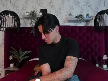 Chaturbate Free Porn Cam of andyjoy_