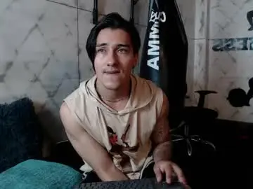 Chaturbate Adult Video Chat of andyjoy_