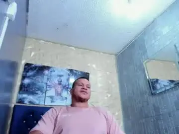 Chaturbate Best live sex cam show of tyleer_scot
