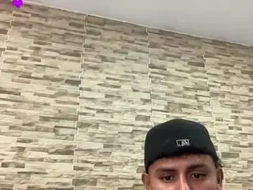 Chaturbate Sex Cam of bob_pettersonn