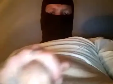 Chaturbate Live Sex Cam of whitechocolate1731