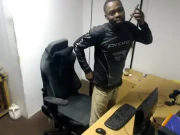 Chaturbate Live Sex Cam of masterdomfuck