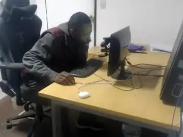 Chaturbate Live Porn of masterdomfuck