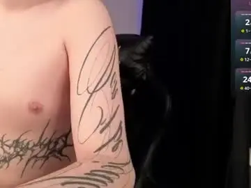 Chaturbate Live Sex Cam of mystic_evan