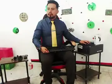 Chaturbate Live Sex of kalethbigdick88