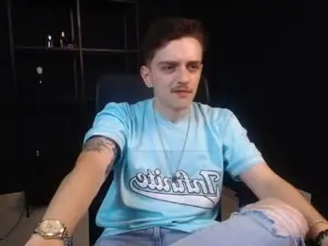 Chaturbate Live Sex Cam of felixstark