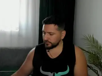 Chaturbate Sex Cam of gold_alpha_boy