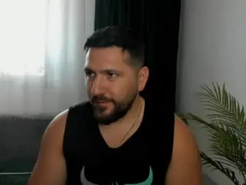 Chaturbate Live Porn of gold_alpha_boy