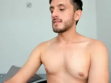 Chaturbate Watch Live Sex Cams of halle_1