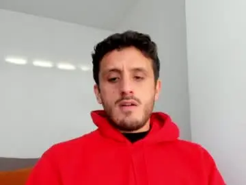 Chaturbate Best live sex cam show of halle_1