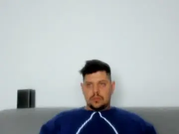 Chaturbate Watch Live Sex Cams of famousboy1