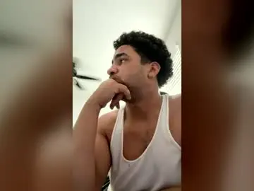 Chaturbate Live Sex of lewis08190