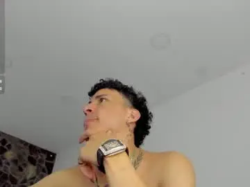 Chaturbate Free Live Porn of maxxx_bigcock
