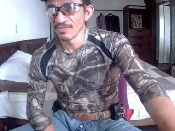 Chaturbate Sex Chat of badhombremx
