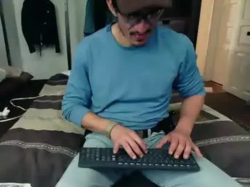 Chaturbate Live Sex Cam of badhombremx