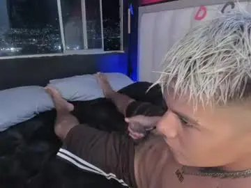 Chaturbate Live Sex Cam of jack_castell
