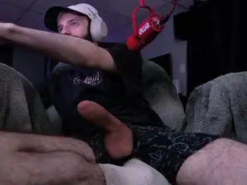 Chaturbate Live Sex Cam of digbicknik