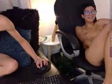 Chaturbate Adult Webcams of yen_and_dko