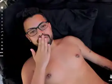 Chaturbate Watch Live Sex Cams of lucca_mallard