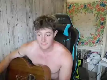 Chaturbate Live Sex Cam of frenchhornybibs