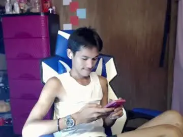 Chaturbate Live Sex Cam of 0cir_asiansatisfy