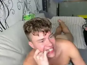 Chaturbate Nude Webcam of holy_eggs_00