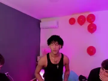 Chaturbate Sex Chat of handsomeboys19