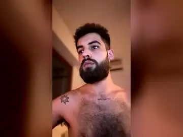 Chaturbate Free Live Porn of hairyrobxxx