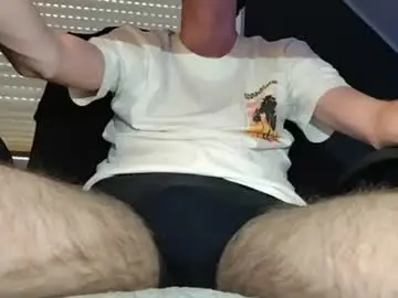 Chaturbate Live Porn of hotskinnyboy69