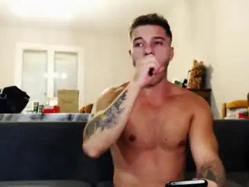 Chaturbate Live Sex Cam of elkafit28