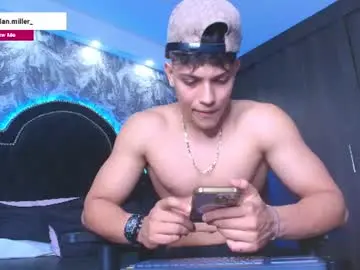 Chaturbate Watch Live Sex Cams of dilanmiller_