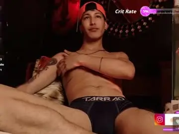 Chaturbate Live Porn of godly_huan