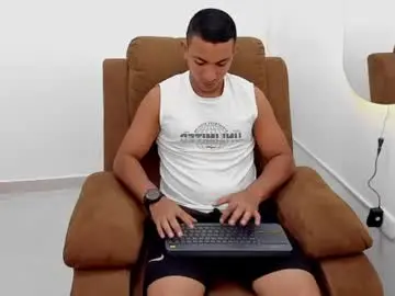 Chaturbate Adult Webcams of chris_arthus