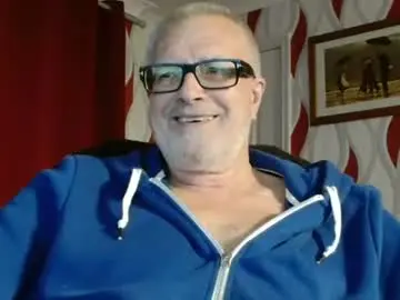 Chaturbate Live Sex Cam of daddiescockforyou