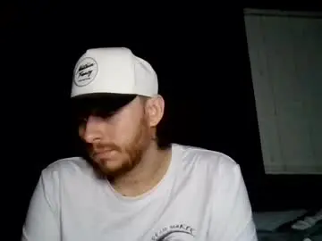 Chaturbate Live Sex Cam of tallhungcloudyy