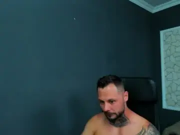Chaturbate Free Live Porn of brianhunts