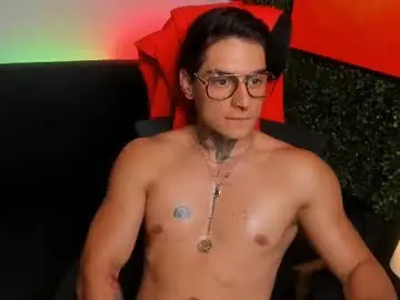 Chaturbate Watch Live Sex Cams of simon_cortes