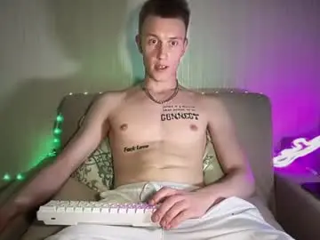 Chaturbate Live Sex Cam of travis_gracile