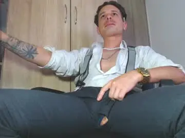 Chaturbate Live Porn of leonal_oconer