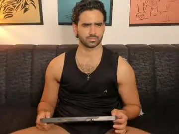 Chaturbate Live Porn of bradleymartin7