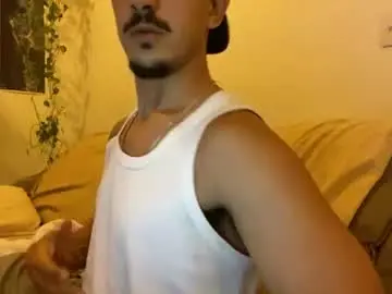Chaturbate Adult Video Chat of aelucius