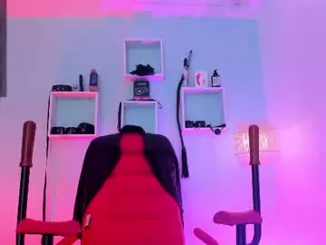 Chaturbate Live Sex Cam of maximoking26