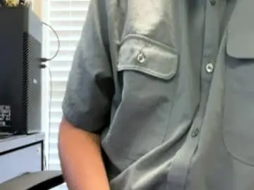 Chaturbate Adult Webcam of tipman84