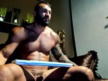 Chaturbate Watch Live Sex Cams of iustinmucle95