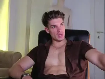 Chaturbate Sex Cam of maxkaiden