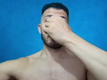 Chaturbate Watch Live Sex Cams of muscularmaster