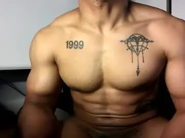 Chaturbate Free Porn Cam of vegasluv702