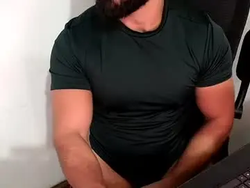 Chaturbate Live Porn of beard_top_guy
