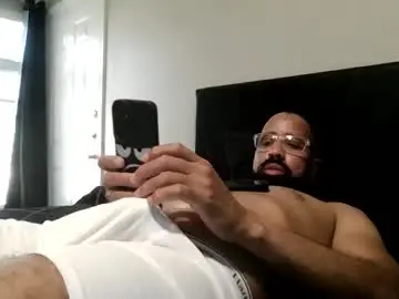 Chaturbate Adult Webcams of gilberfri